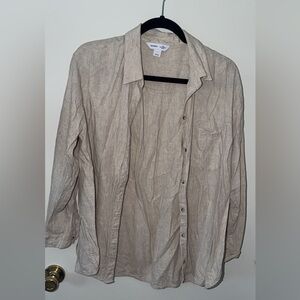 Old Navy Women's Light Tan Button Down Shirt